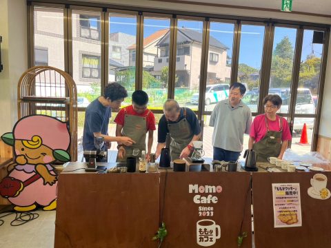 ももカフェクラブ　気合の入ったワークショップ